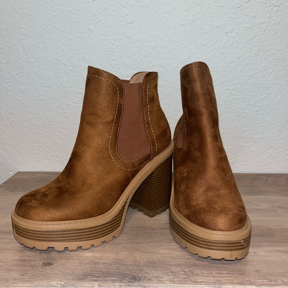 Soda Brown Faux-Suede Lug Sole Platform Chunky Heel Boots